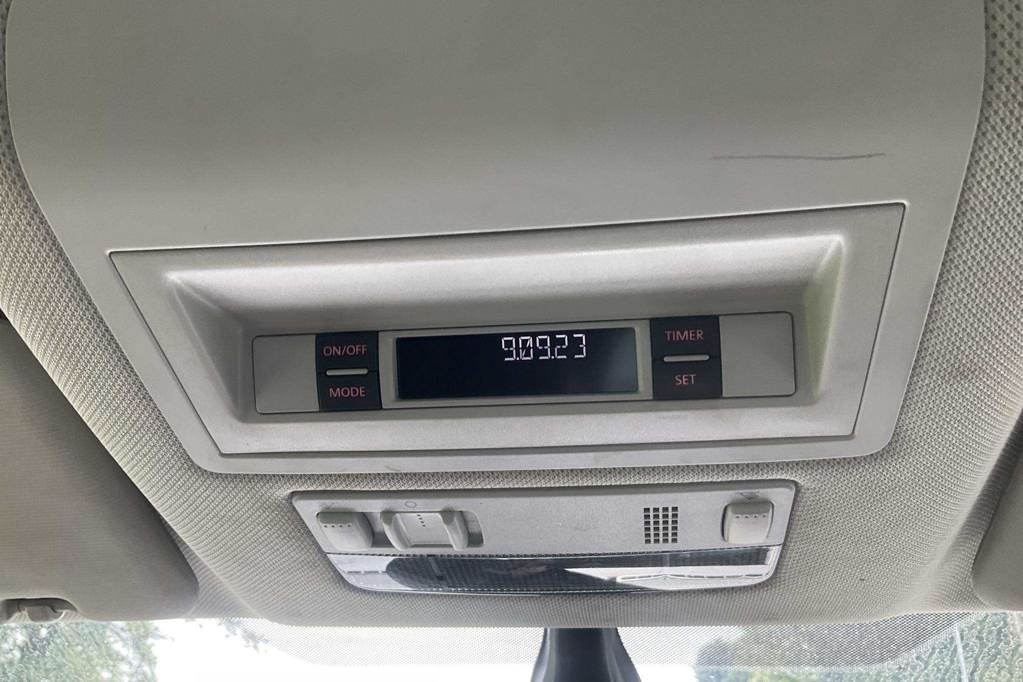 VW Amarok 3.0 TDI 4motion (204hk) - 6 663 mil - Automat - silver - 2020