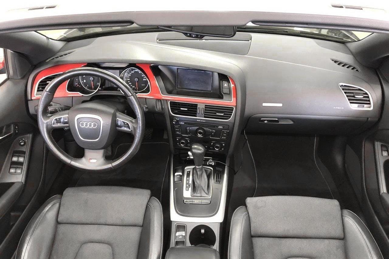 Audi A5 2.0 TFSI Cabriolet quattro (211hk) - 169 990 km - Automatic - black - 2011