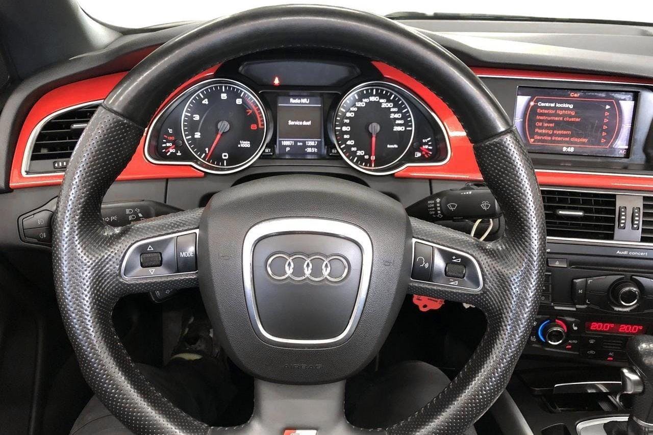 Audi A5 2.0 TFSI Cabriolet quattro (211hk) - 169 990 km - Automatic - black - 2011