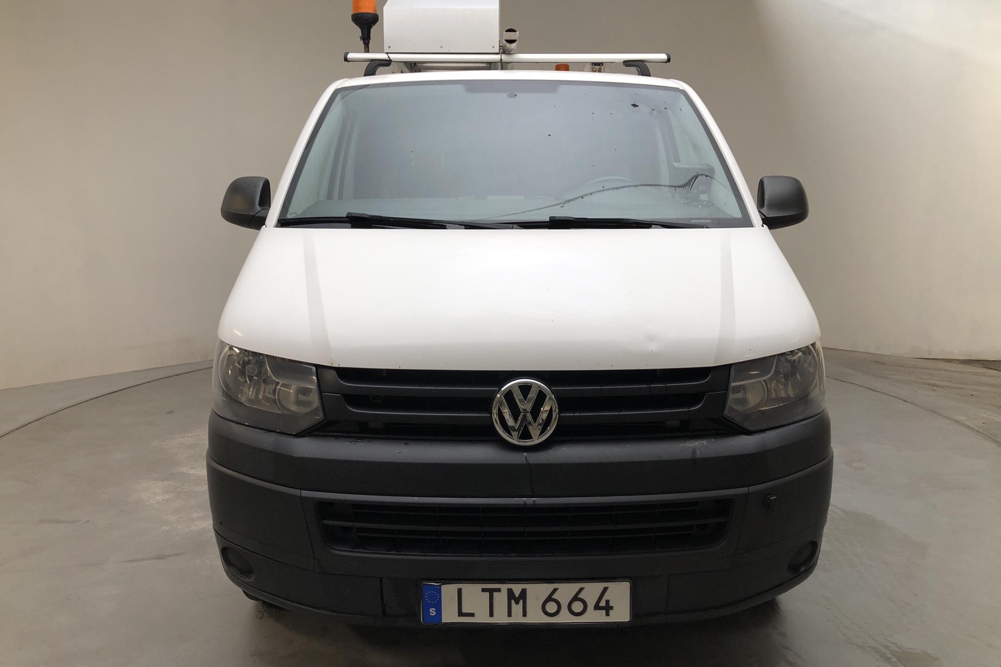 VW Transporter T5 2.0 TDI 4MOTION (140hk) - 151 310 km - Manual - white - 2015