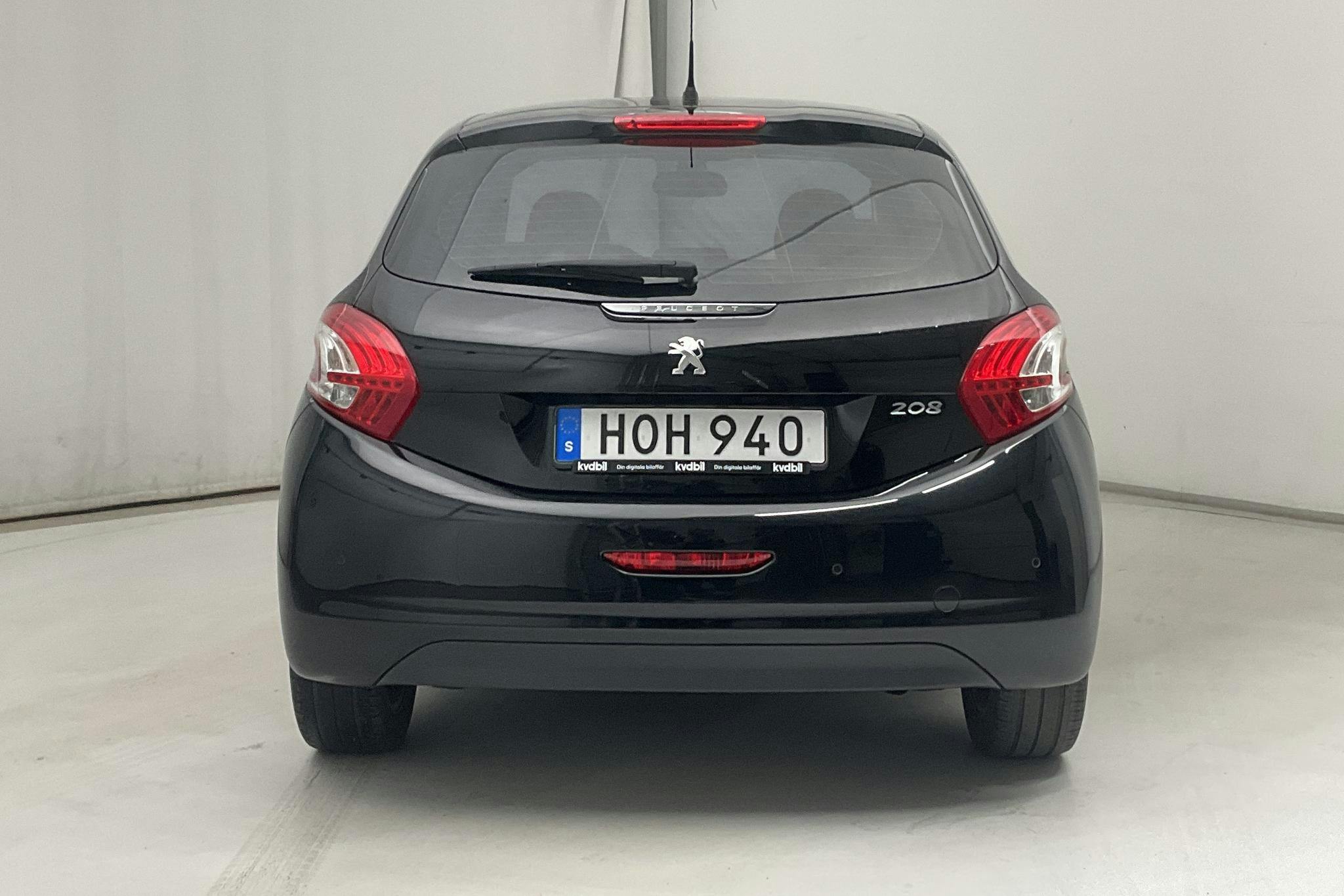 Peugeot 208 1.6 VTi 5dr (120hk) - 109 570 km - Manual - black - 2015