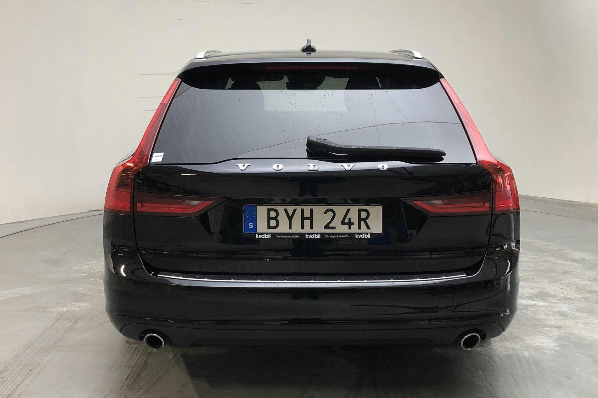 Volvo V90 D4 AWD (190hk) - 126 450 km - Automatic - black - 2020