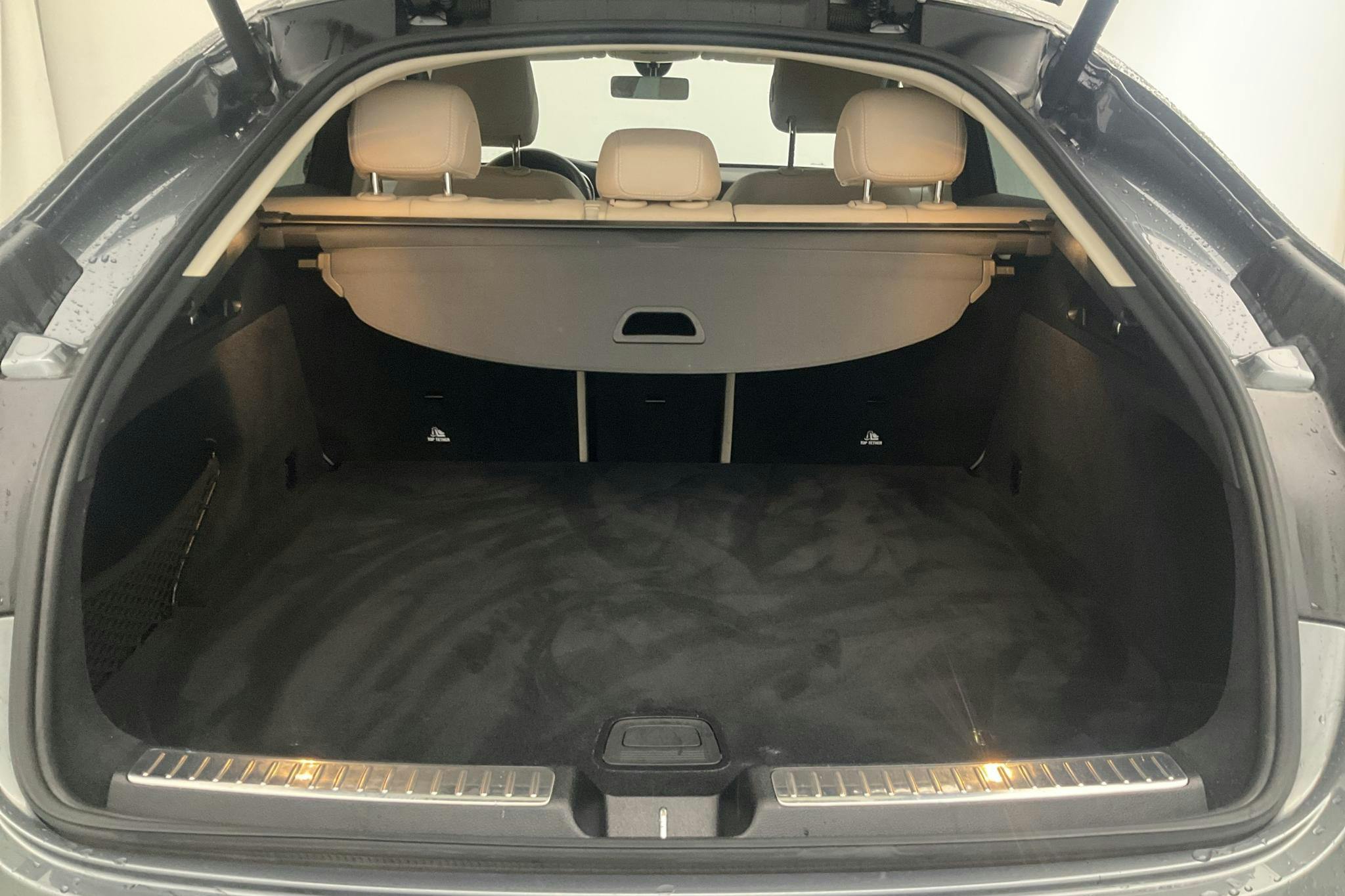 Mercedes GLC 300 e 4MATIC Coupé C253 (333hk) - 52 840 km - Automatic - gray - 2022