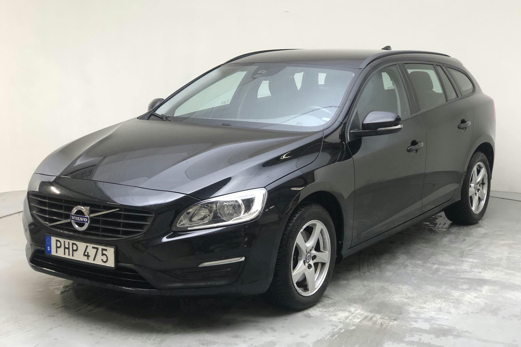 Volvo V60 T3 (152hk) - 11 850 mil - Manuell - svart - 2017