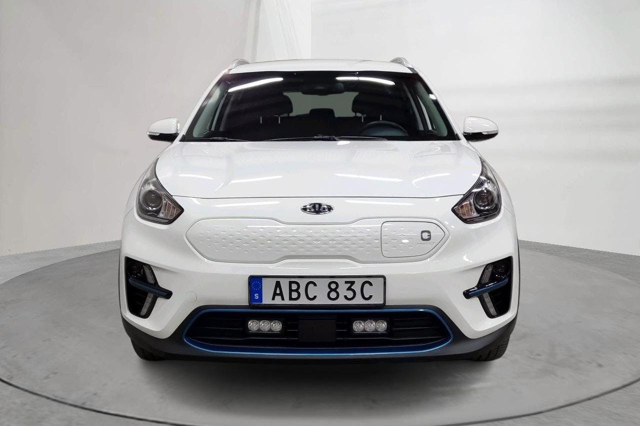 KIA Niro EV 64 kWh (204hk) - 3 114 mil - Automat - vit - 2019
