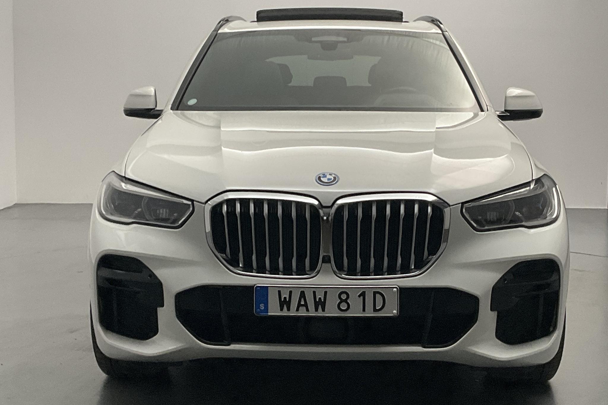 BMW X5 xDrive45e, G05 (394hk) - 2 255 mil - Automat - vit - 2022