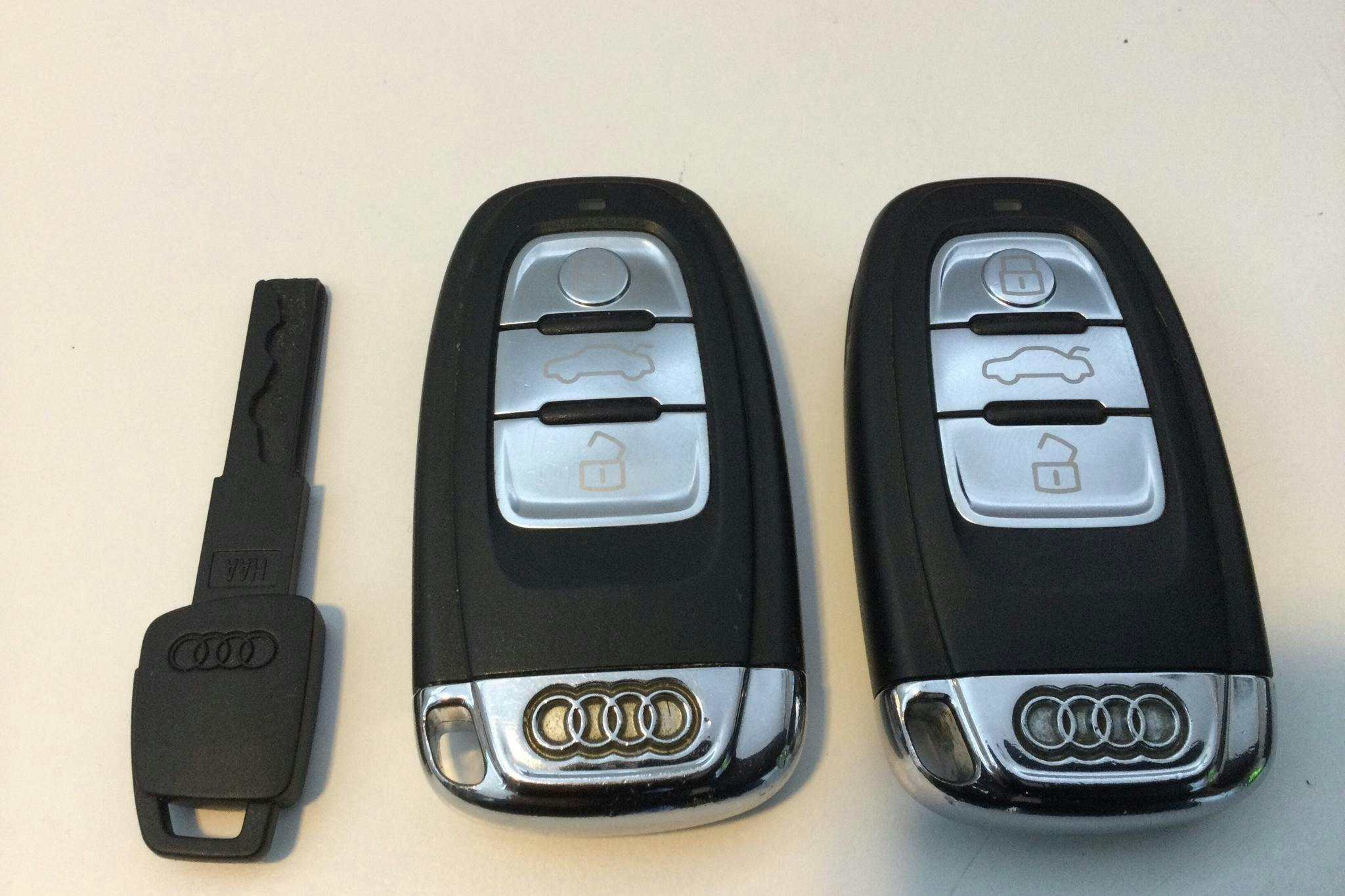 Audi Q5 2.0 TFSI hybrid quattro (245hk) - 181 880 km - Automatic - silver - 2012