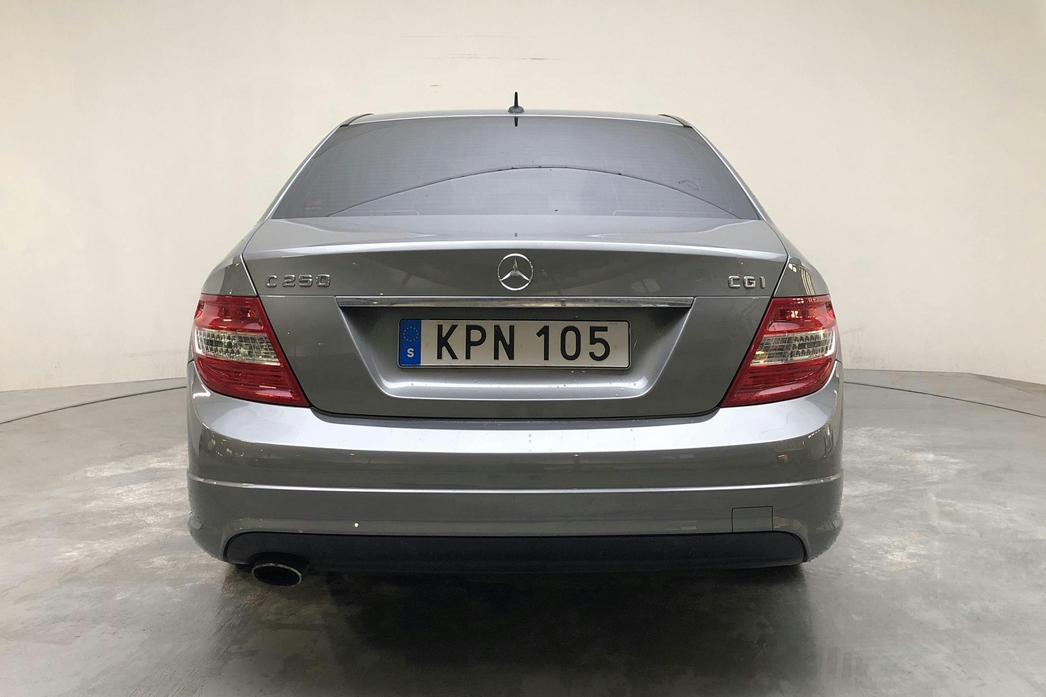 Mercedes C 250 CGI BlueEfficiency W204 (204hk) - 21 714 mil - Automat - silver - 2010