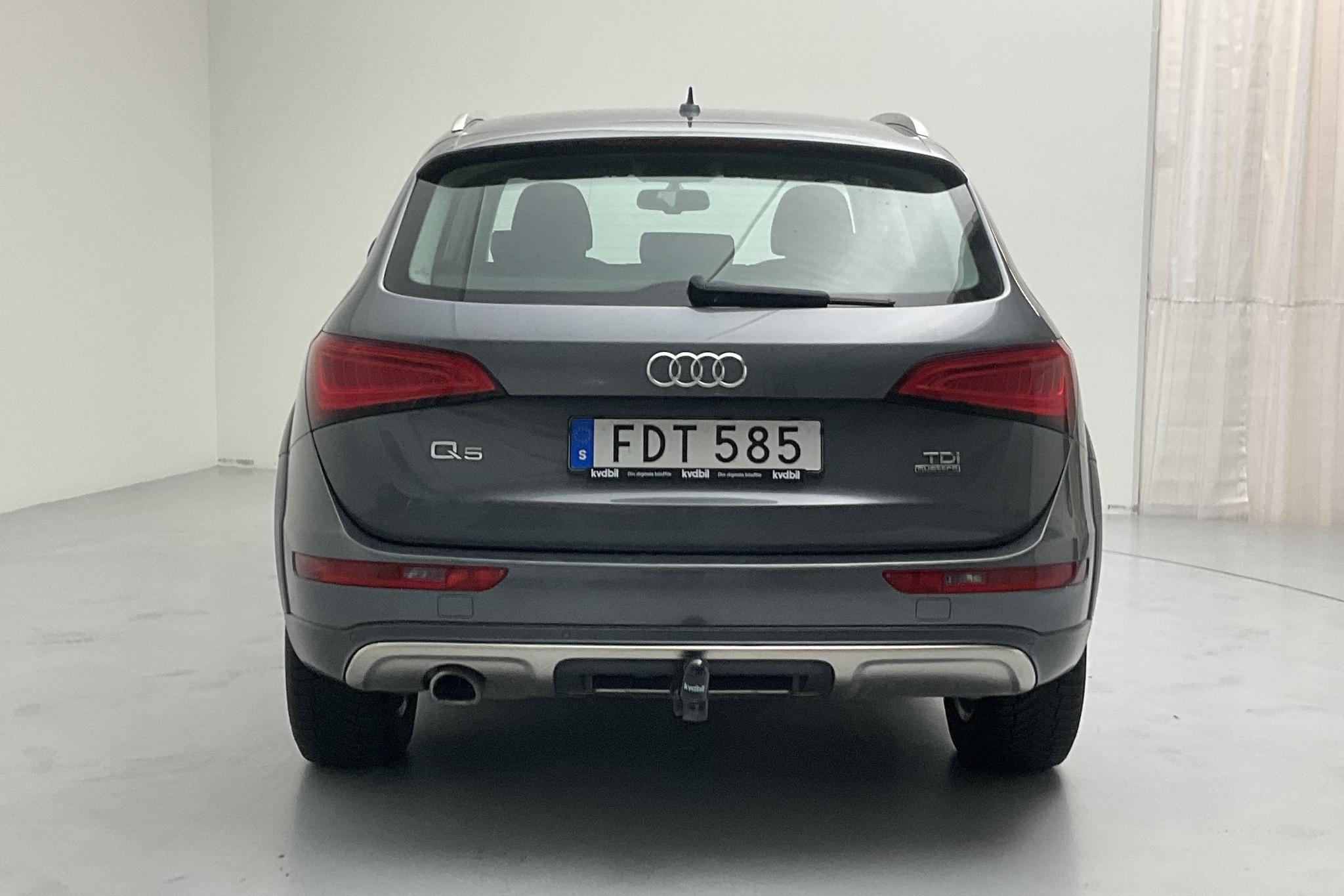 Audi Q5 2.0 TDI clean diesel quattro (190hk) - 20 396 mil - Automat - grå - 2017