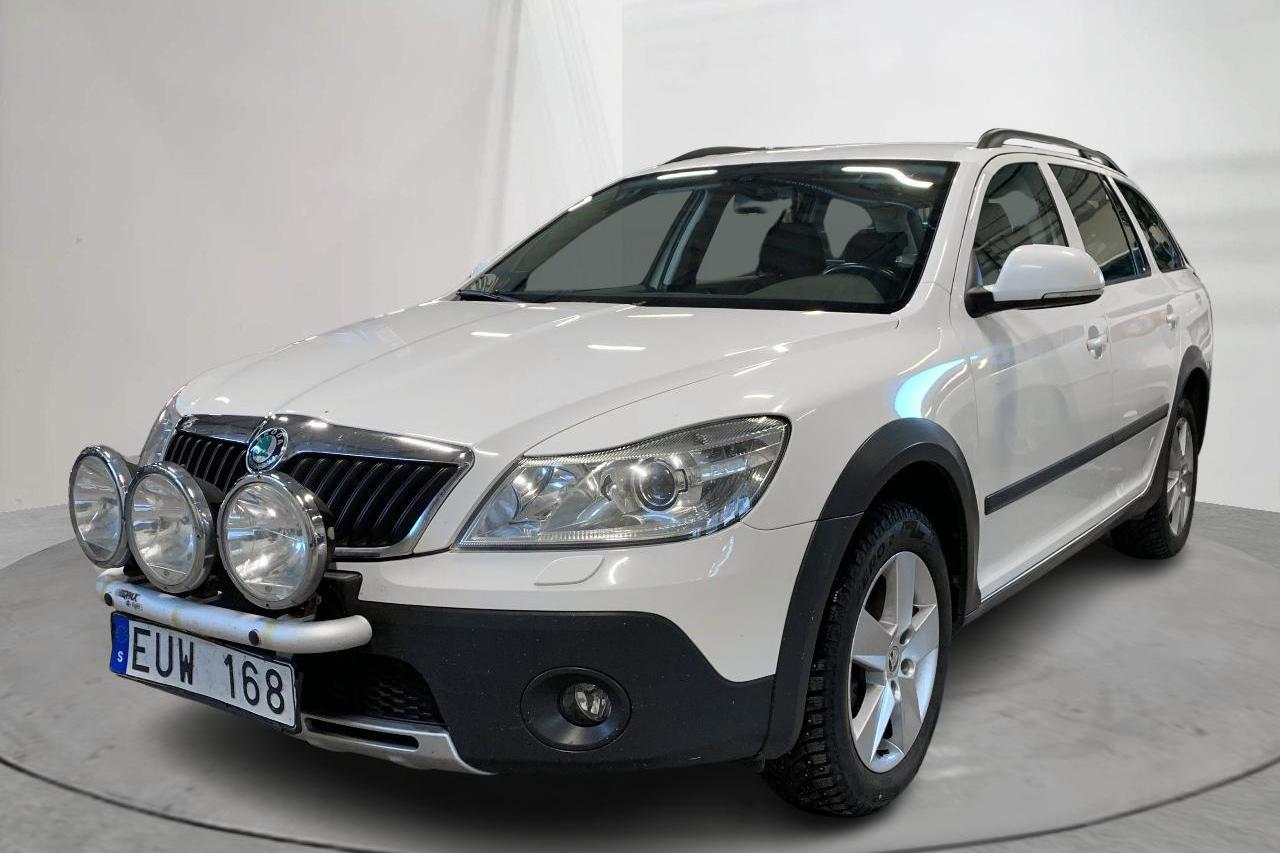 Skoda Octavia Scout II 2.0 TDI 4X4 (140hk)