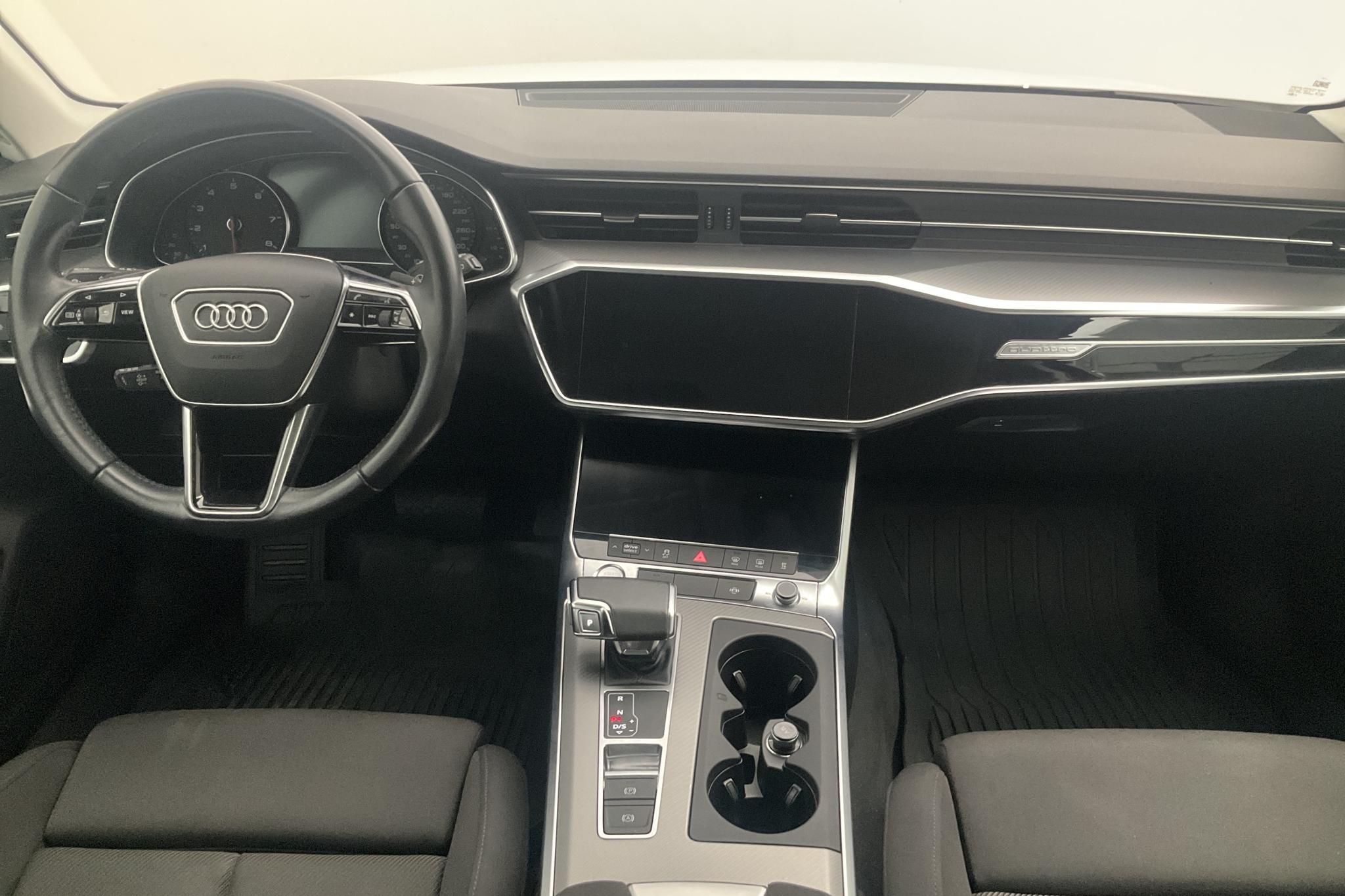 Audi A6 Avant 45 TFSI quattro (245hk) - 9 269 mil - Automat - vit - 2019