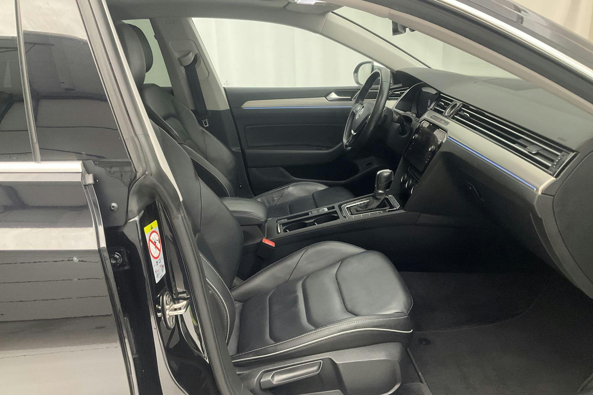 VW Arteon 2.0 TDI 4MOTION (240hk) - 80 290 km - Automatic - black - 2017