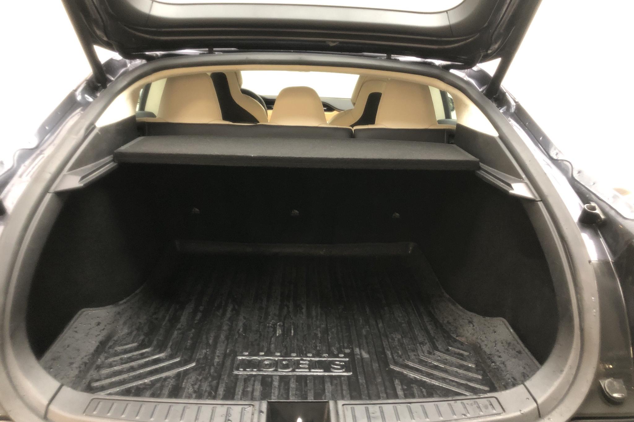 Tesla Model S 100D - 141 430 km - Automatic - silver - 2019
