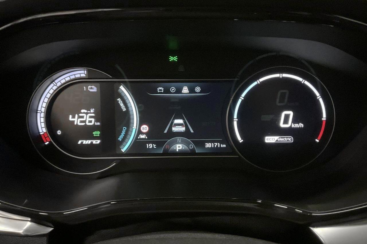 KIA Niro EV 64 kWh (204hk) - 3 818 mil - Automat - vit - 2020
