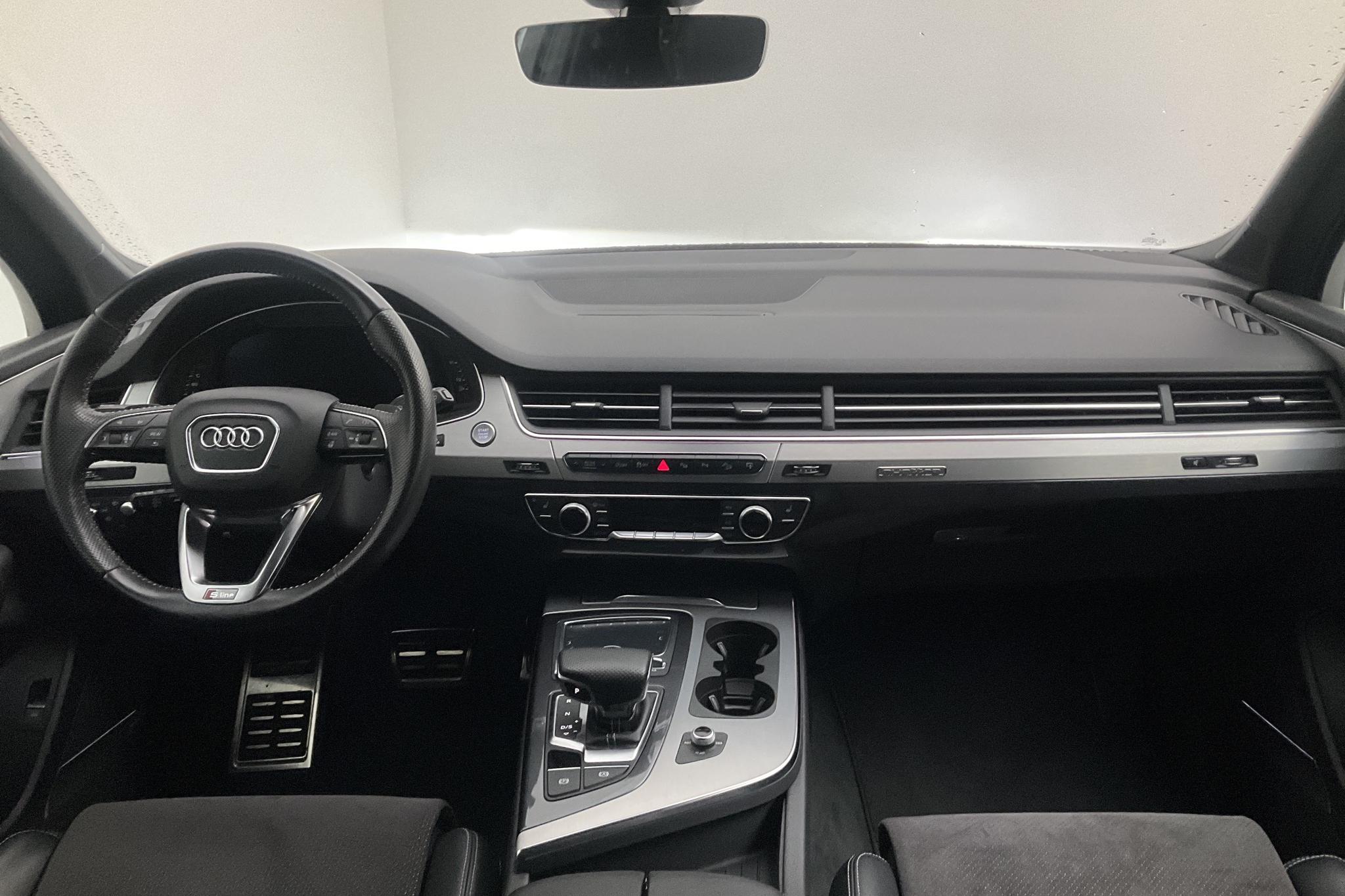 Audi Q7 3.0 TDI quattro (272hk) - 92 060 km - Automatic - gray - 2017