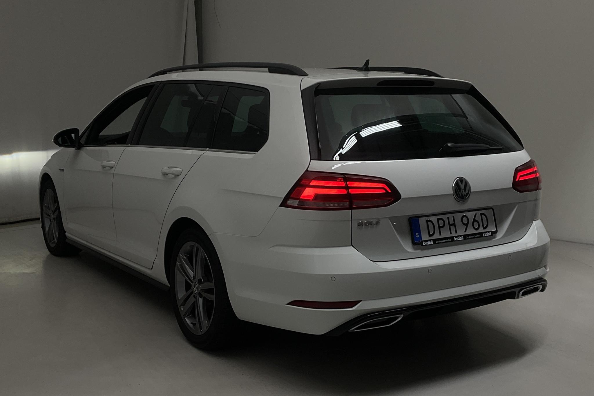 VW Golf VII 1.5 TSI Sportscombi (150hk) - 50 210 km - Automatic - white - 2020