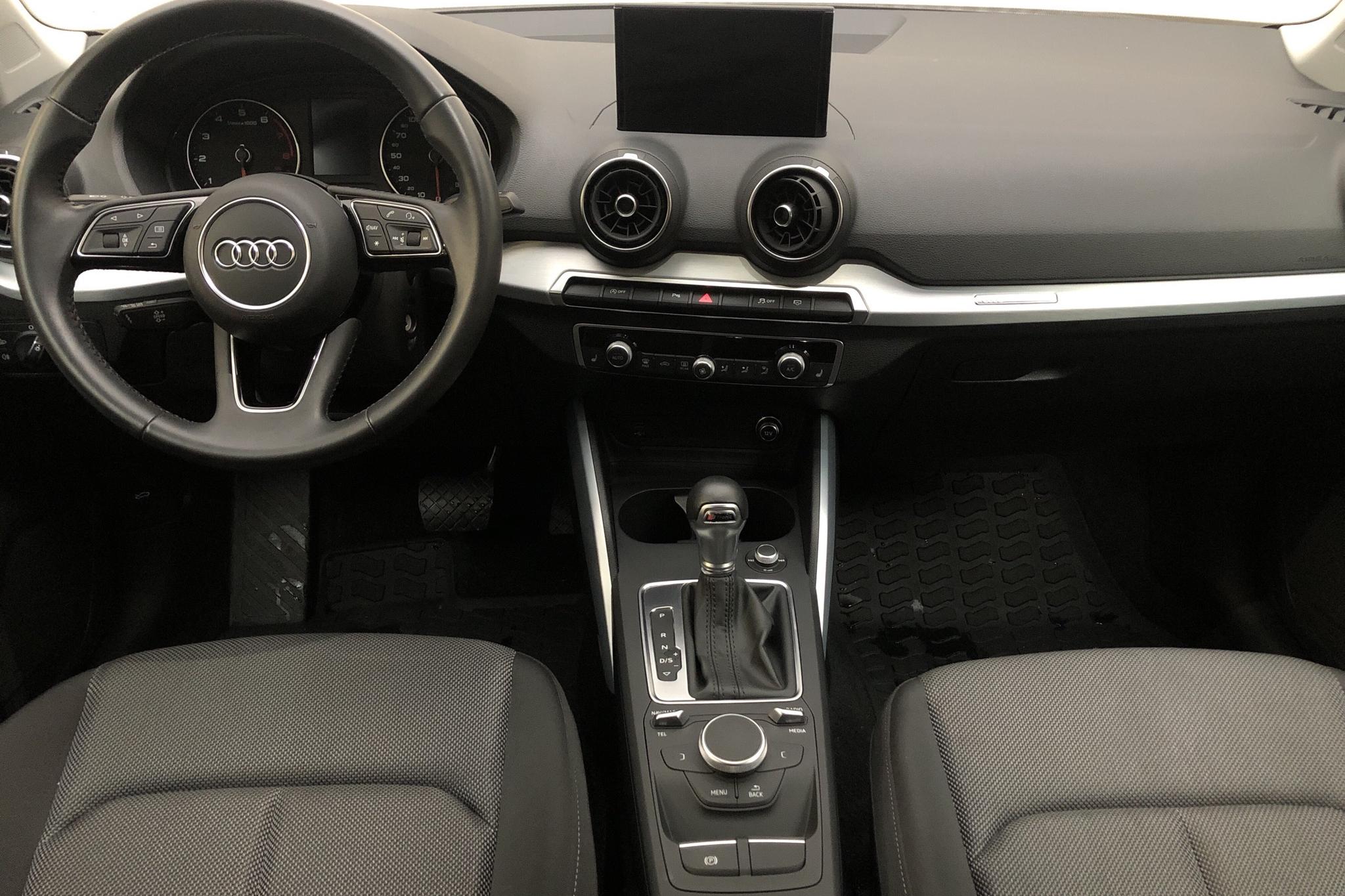 Audi Q2 35 TFSI (150hk) - 4 079 mil - Automat - vit - 2020