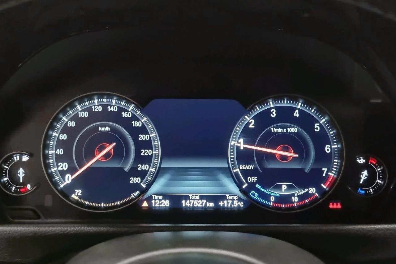 BMW 330i xDrive Touring, F31 (252hk) - 14 753 mil - Automat - vit - 2018