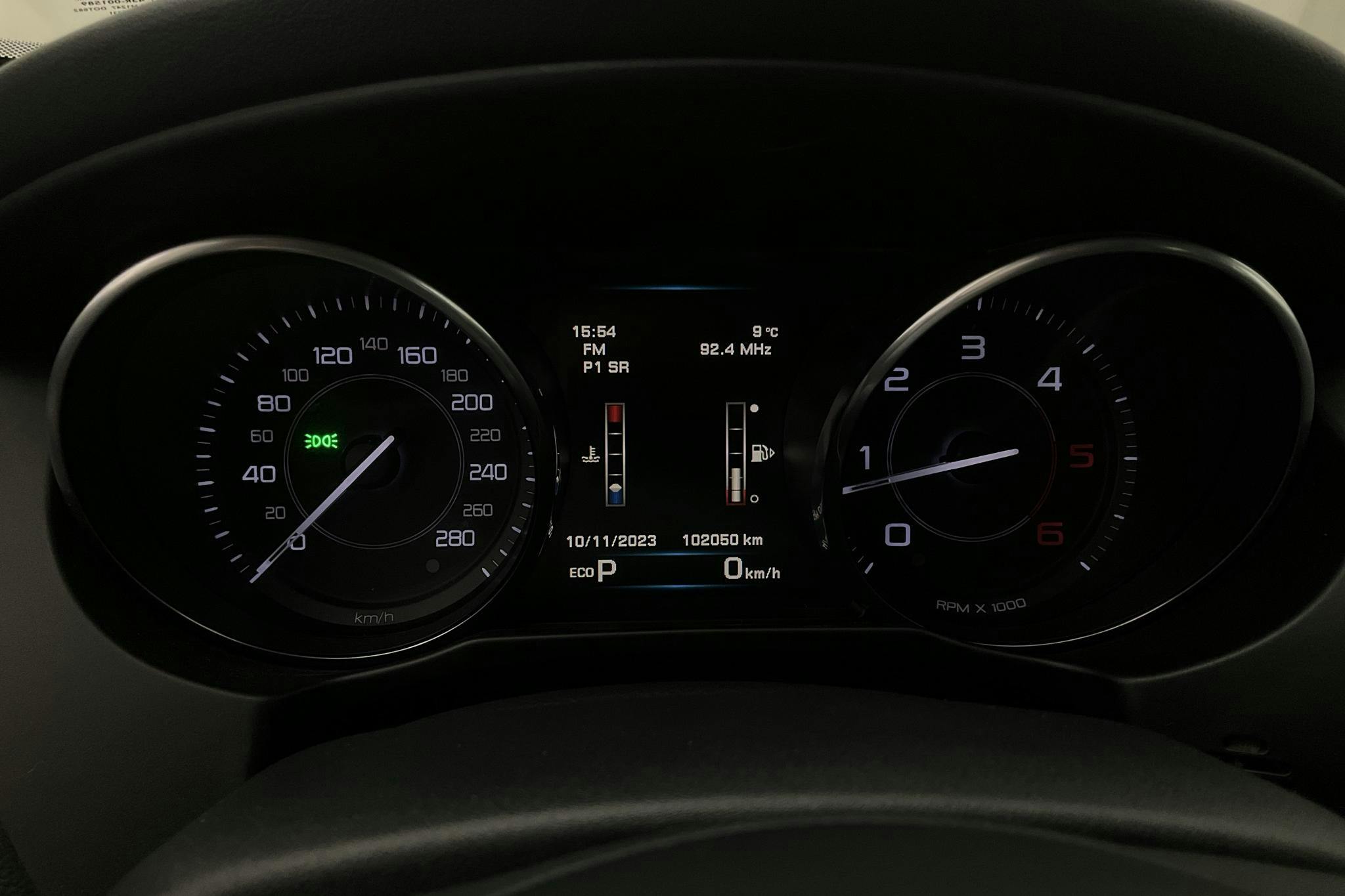 Jaguar XE 2.0D (180hk) - 102 050 km - Automatic - red - 2016