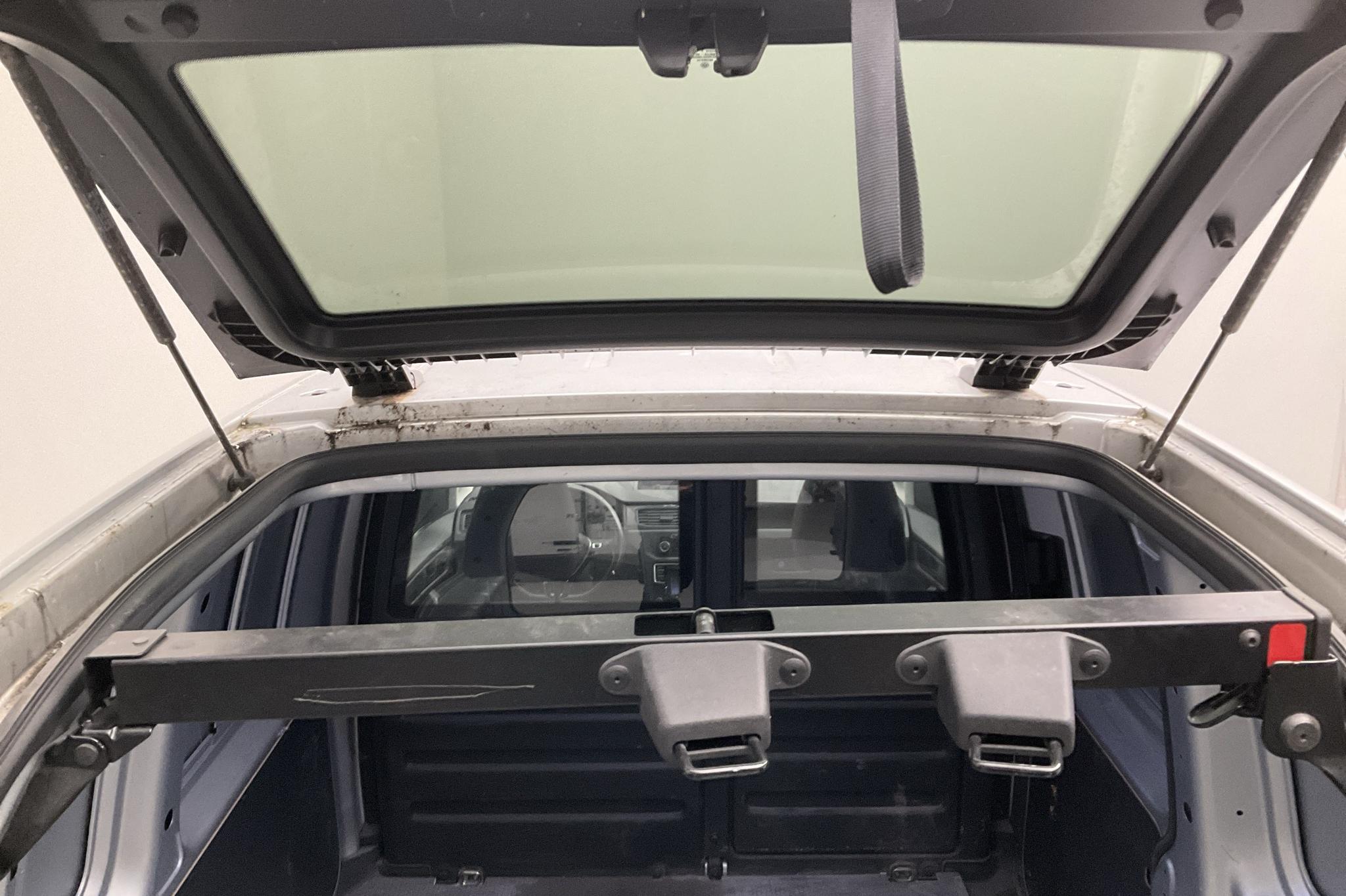 VW Caddy 1.2 TSI Skåp (84hk) - 8 039 mil - Manuell - silver - 2019