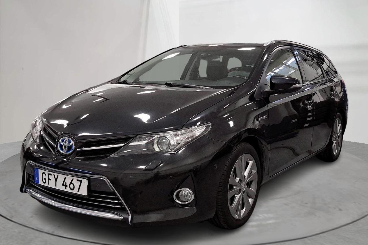 Toyota Auris 1.8 HSD Touring Sports (99hk)