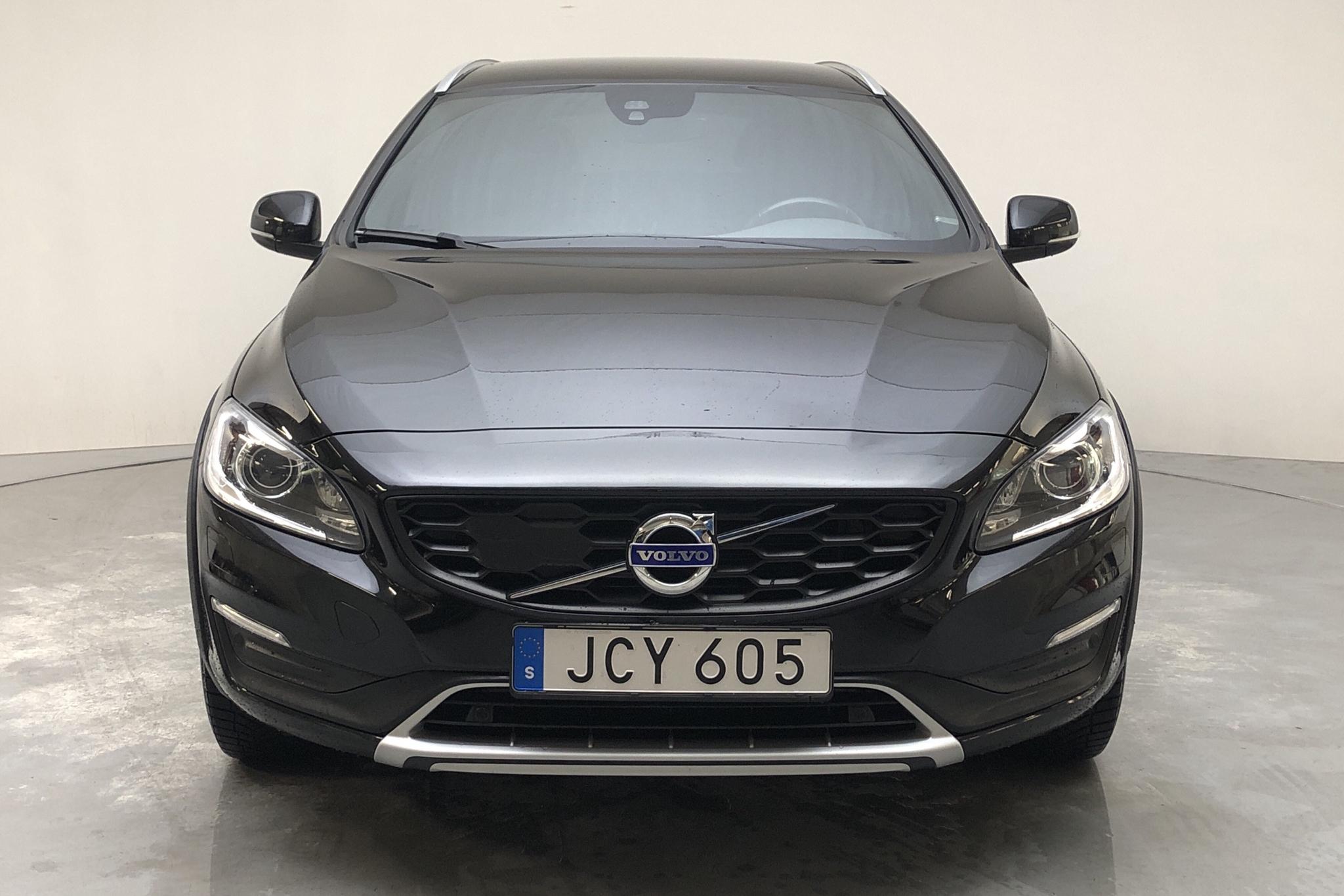 Volvo V60 D4 Cross Country (190hk) - 112 580 km - Automatic - black - 2018