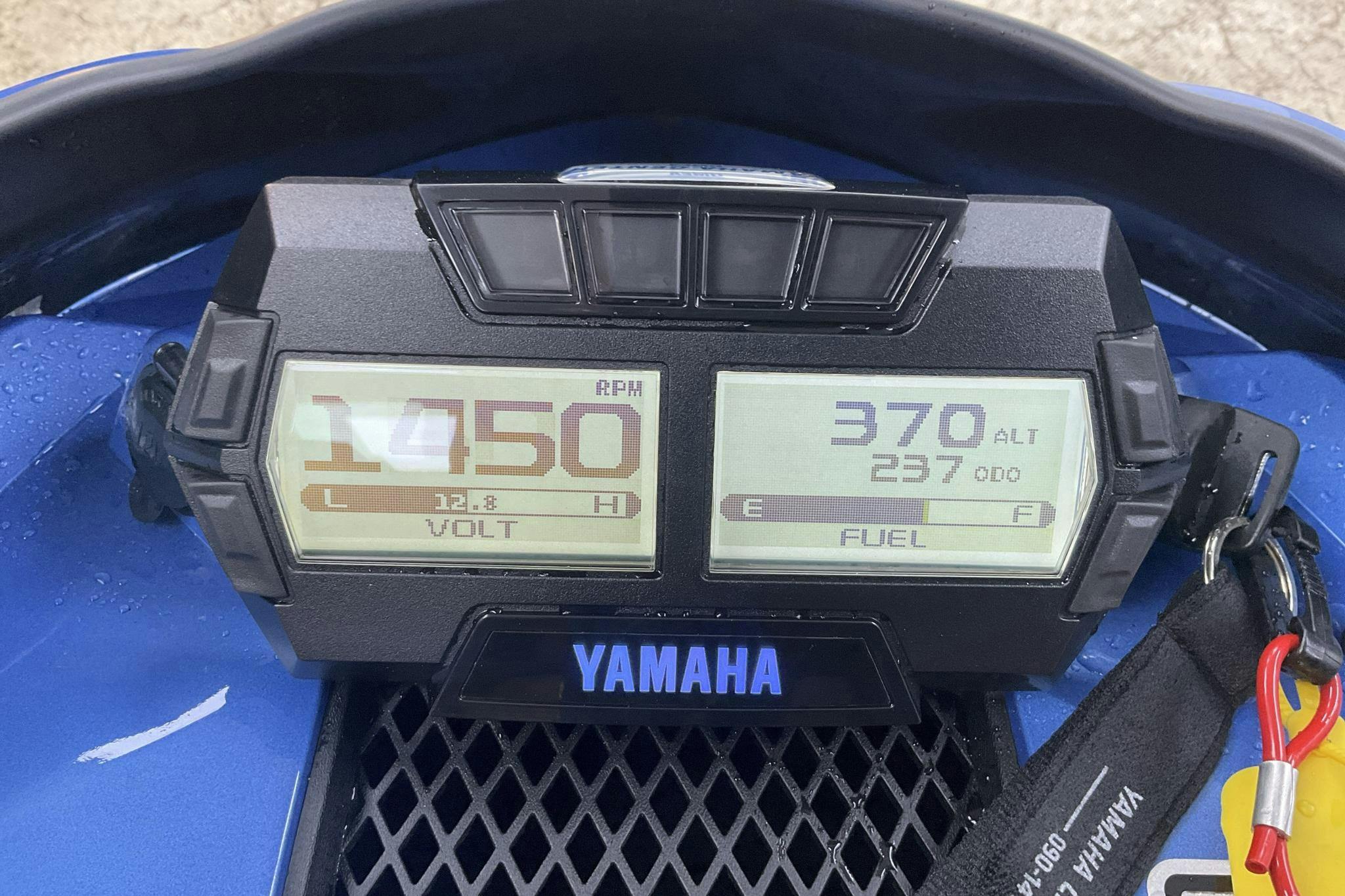 YAMAHA SIDEWINDER XTX 146 LE Snöskoter - 240 km - Automatic - Light Blue - 2022