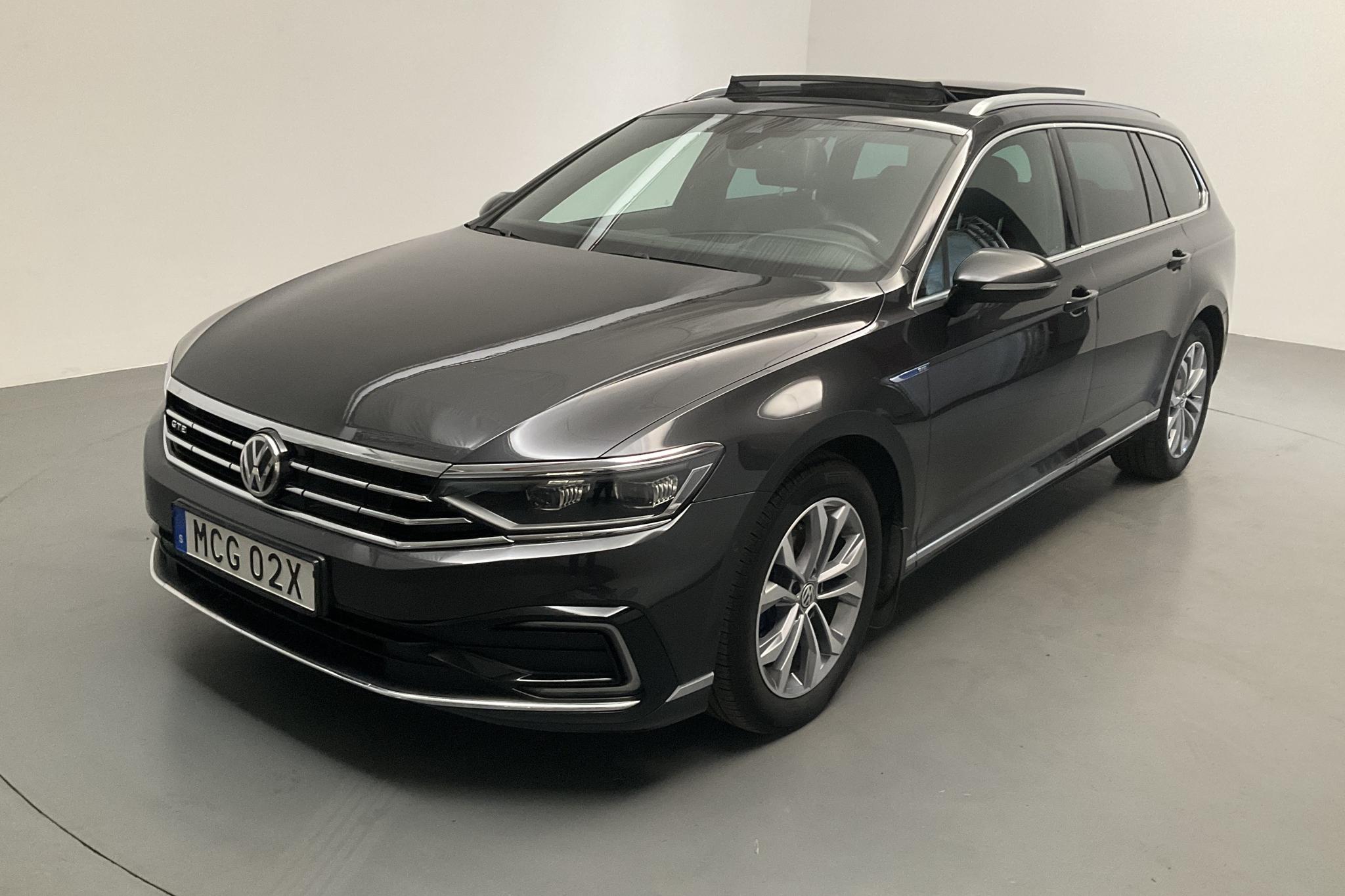 VW Passat 1.4 GTE Sportscombi (218hk)