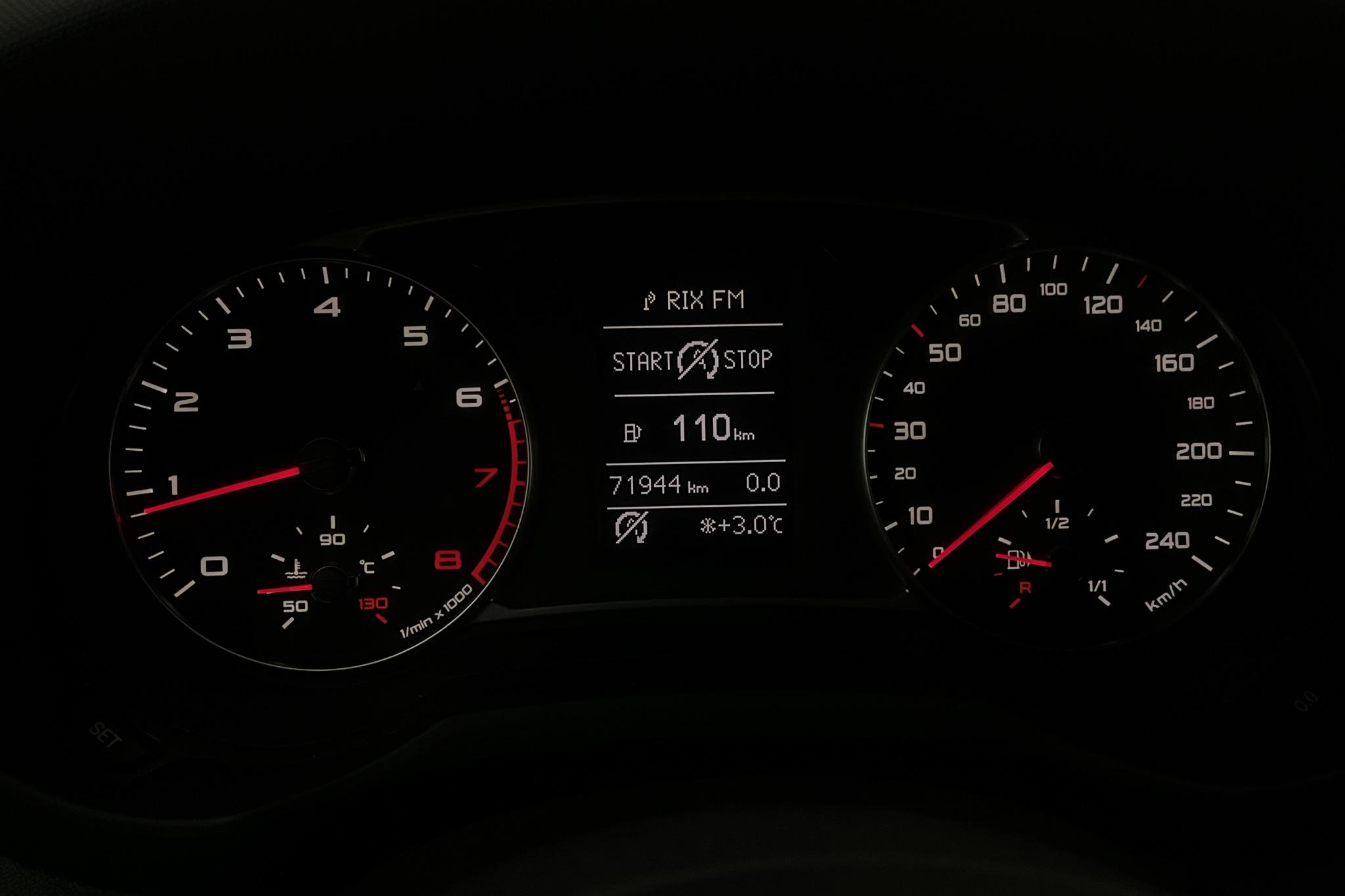 Audi A1 1.2 TFSI (86hk) - 7 194 mil - Manuell - röd - 2011
