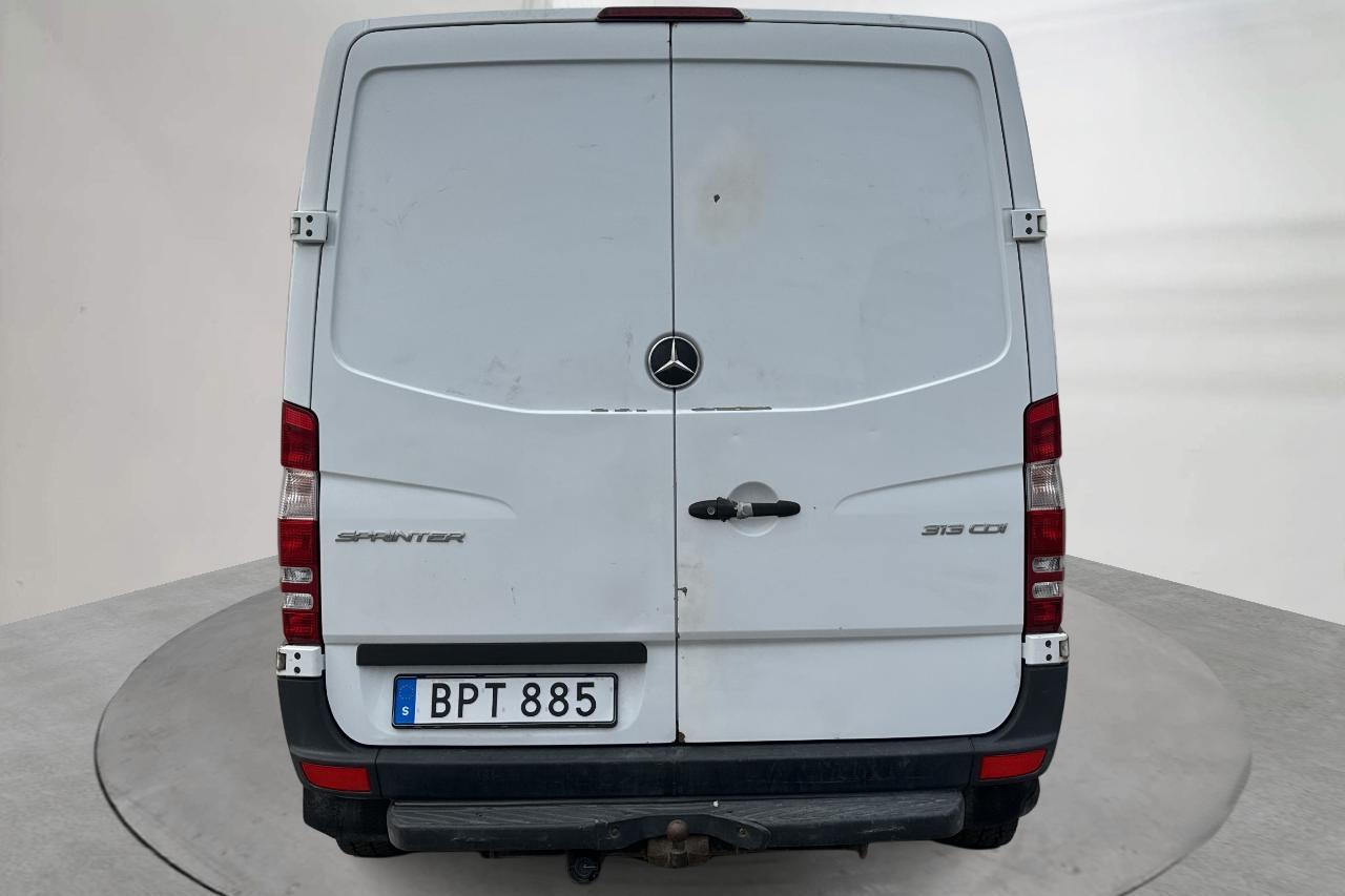 Mercedes Sprinter 313 CDI (129hk) - 244 040 km - Automaatne - valge - 2014