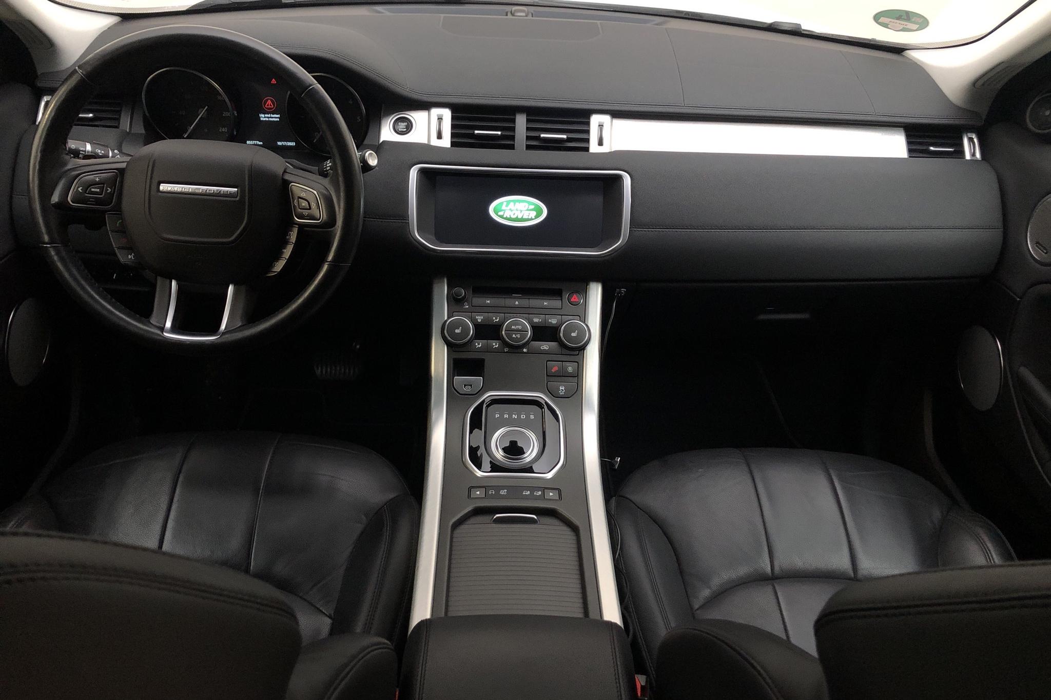 Land Rover Range Rover Evoque 2.0 TD4 AWD 5dr (180hk) - 5 576 mil - Automat - vit - 2019