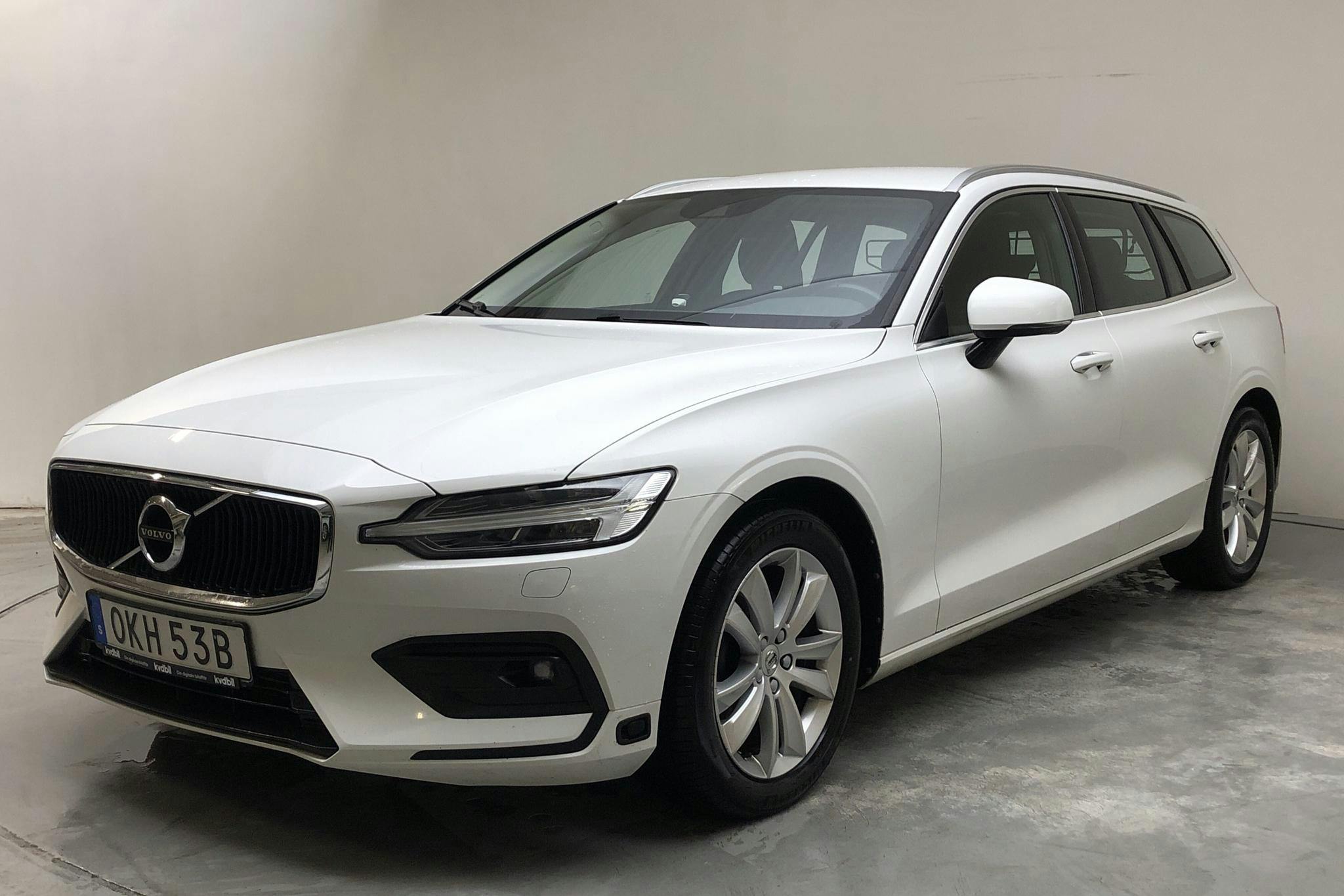 Volvo V60 D4 (190hk) - 18 195 mil - Automat - vit - 2021