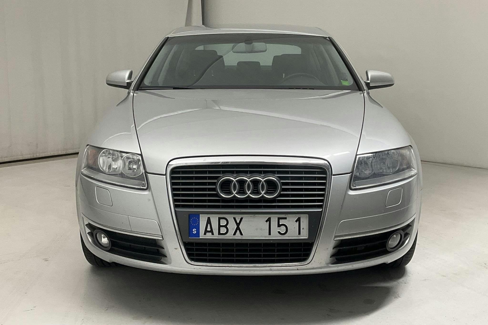 Audi A6 2.4 (177hk) - 181 950 km - Automatic - silver - 2007