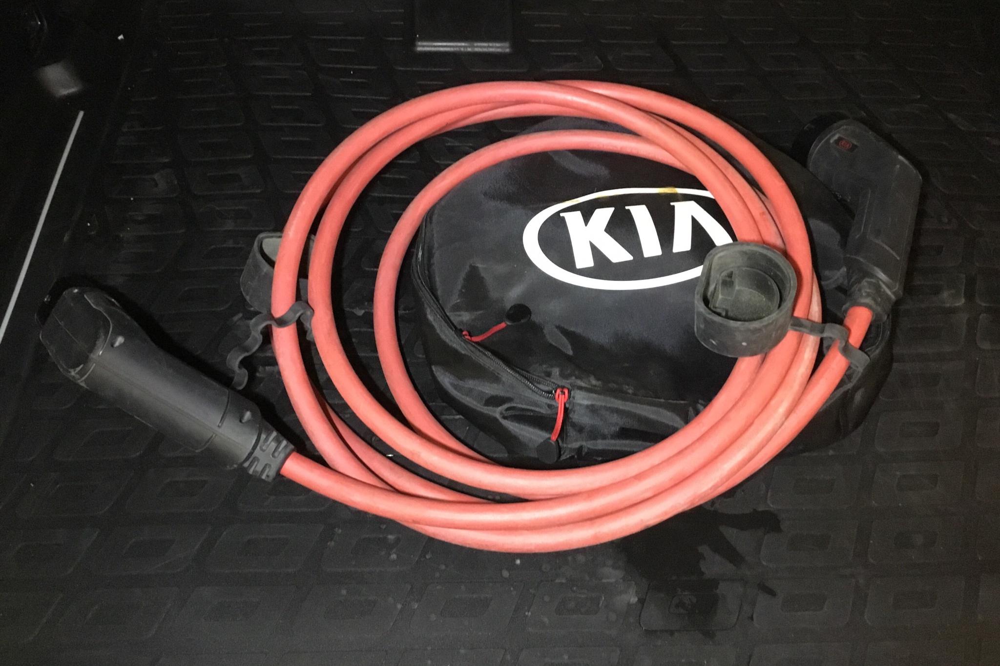 KIA Niro EV 64 kWh (204hk) - 2 141 mil - Automat - vit - 2020