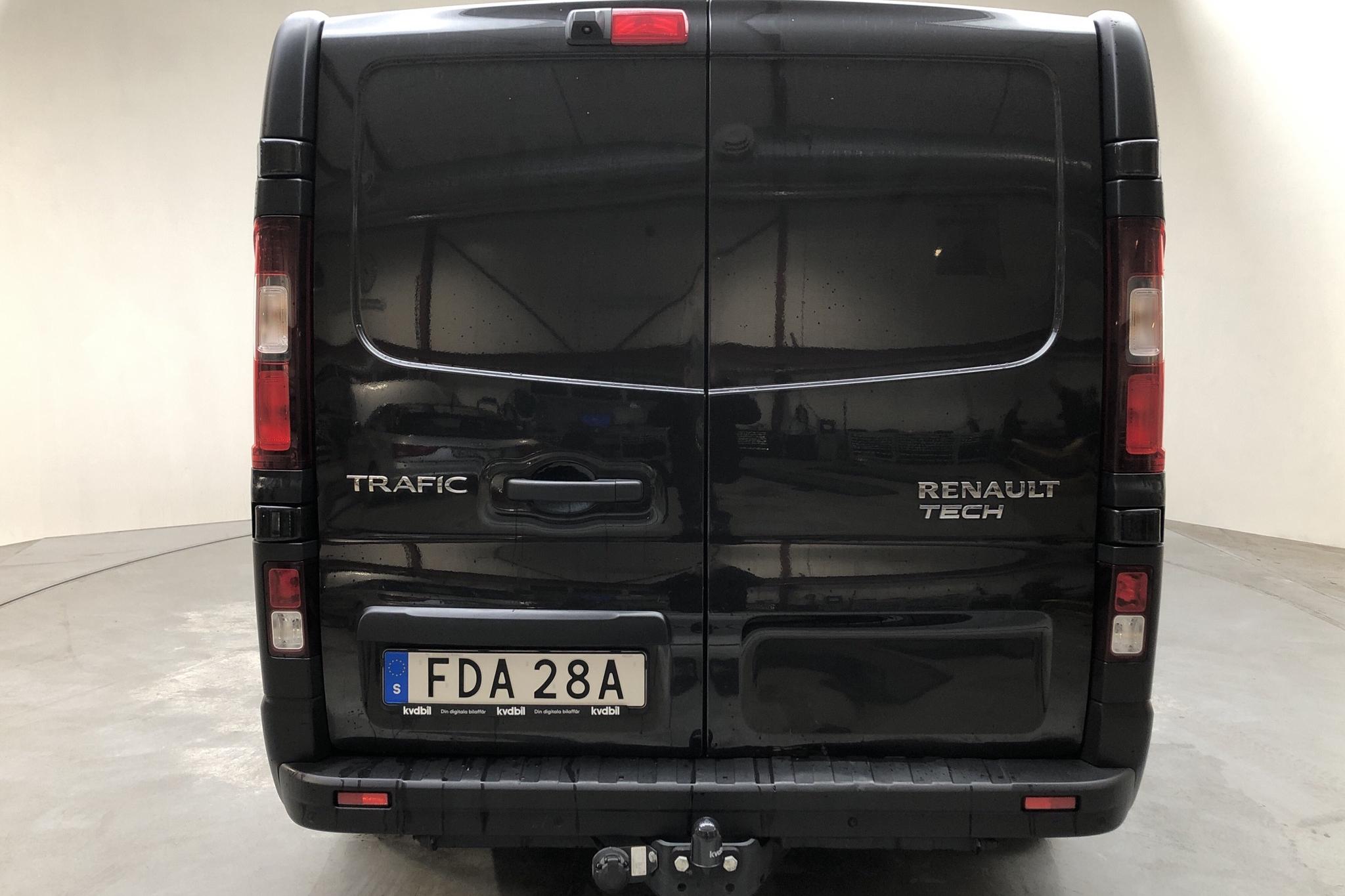 Renault Trafic 1.6 dCi Skåp (125hk) - 16 045 mil - Manuell - svart - 2019