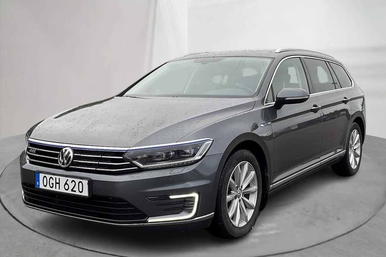 VW Passat 1.4 Plug-in-Hybrid Sportscombi (218hk)