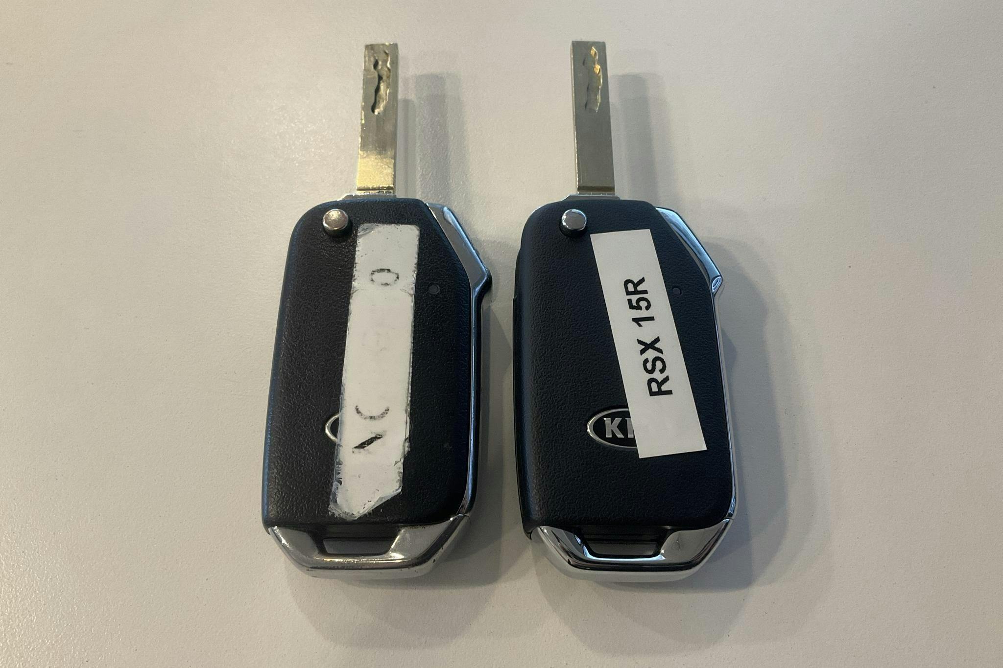 KIA Niro Plug-in Hybrid 1.6 (141hk) - 4 499 mil - Automat - vit - 2020