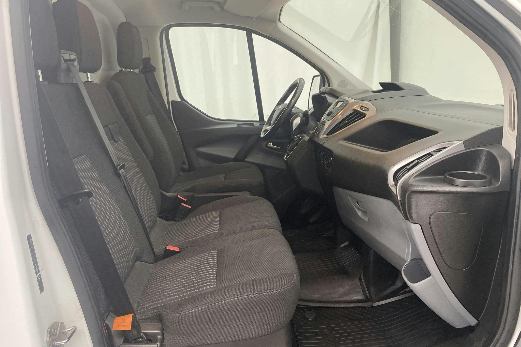 Ford Transit Custom 270 (130hk) - 12 975 mil - Automat - vit - 2018