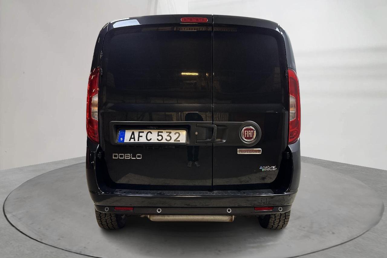 Fiat Doblo Cargo 1.4T CNG (120hk) - 1 810 mil - Manuell - svart - 2016