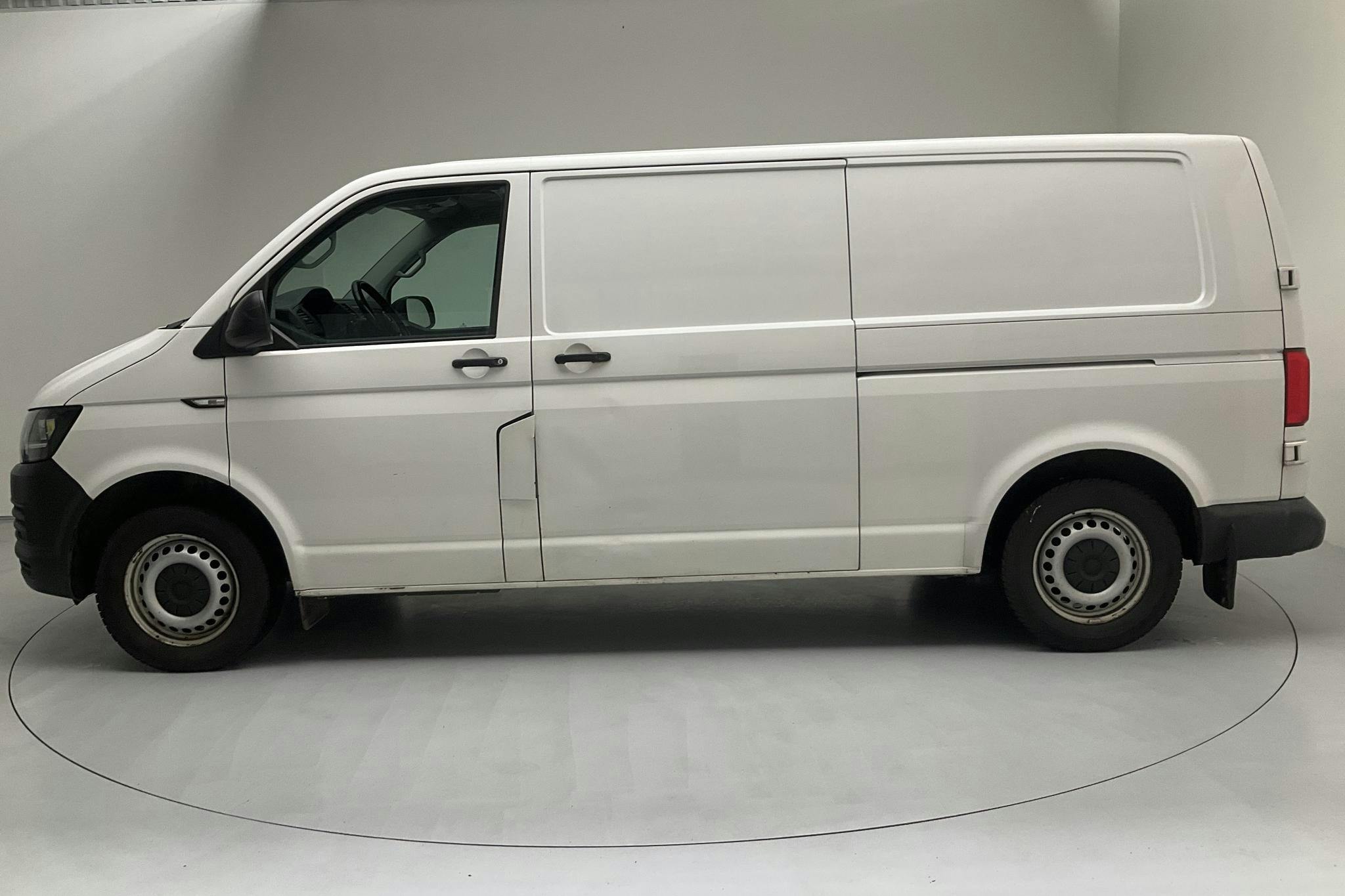 VW Transporter T6 2.0 TDI BMT Skåp (102hk) - 27 828 mil - Manuell - vit - 2016