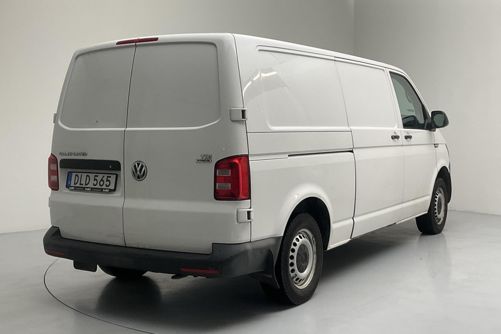 VW Transporter T6 2.0 TDI BMT Skåp (102hk) - 27 828 mil - Manuell - vit - 2016