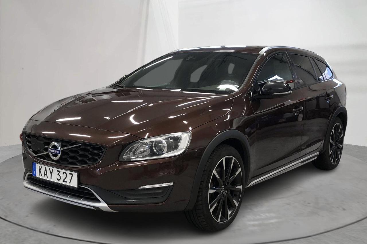 Volvo V60 D4 Cross Country AWD (220hk)