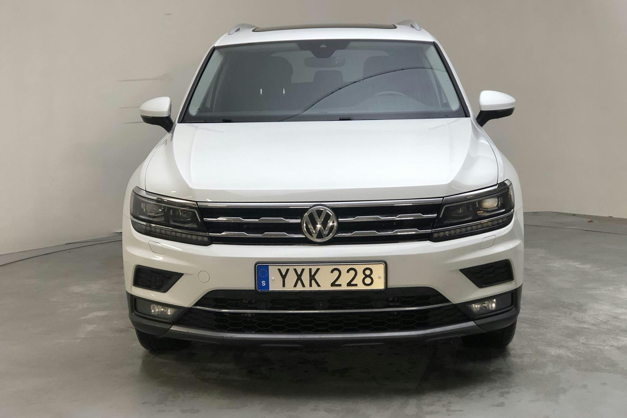 VW Tiguan Allspace 2.0 TDI 4MOTION (190hk) - 224 930 km - Automatic - white - 2018