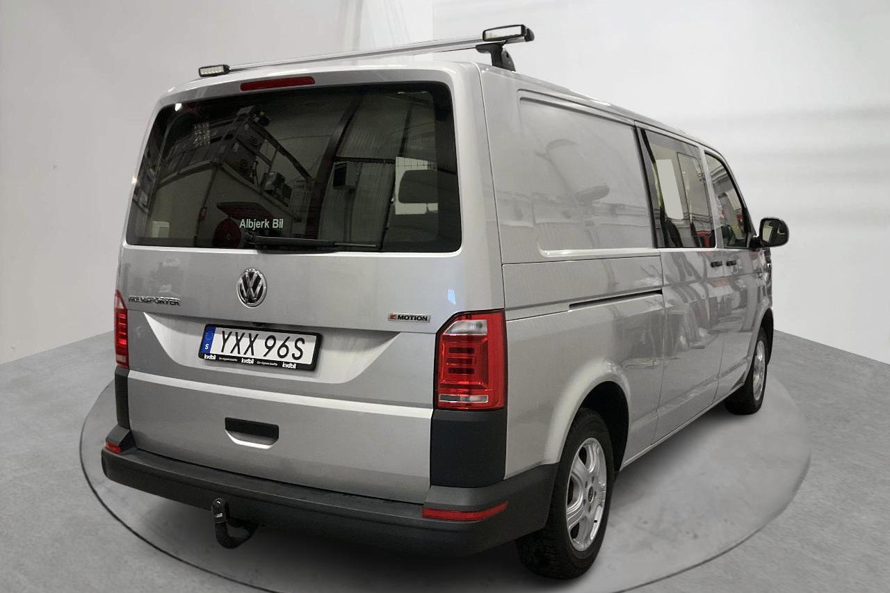 VW Transporter Kombi T6 2.0 TDI BMT Skåp 4MOTION (150hk) - 3 944 mil - Automat - grå - 2019