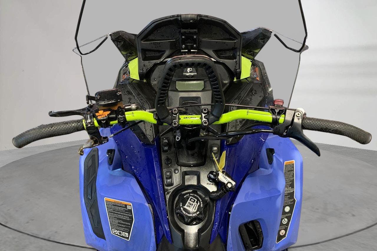 ski-doo FREERIDE 850 E-TEC 165" Snöskoter - 14 720 km - Automatic - 2020