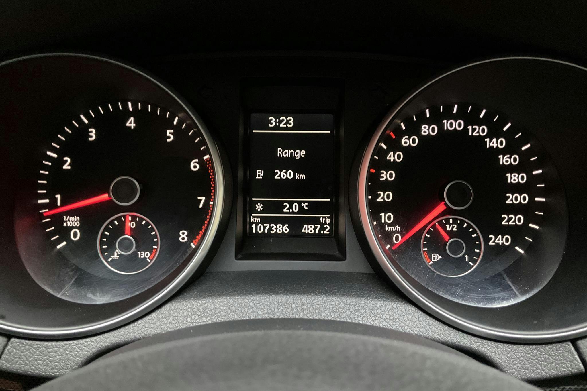 VW Golf VI 1.6 MultiFuel E85 5dr (102hk) - 107 380 km - Manual - red - 2010