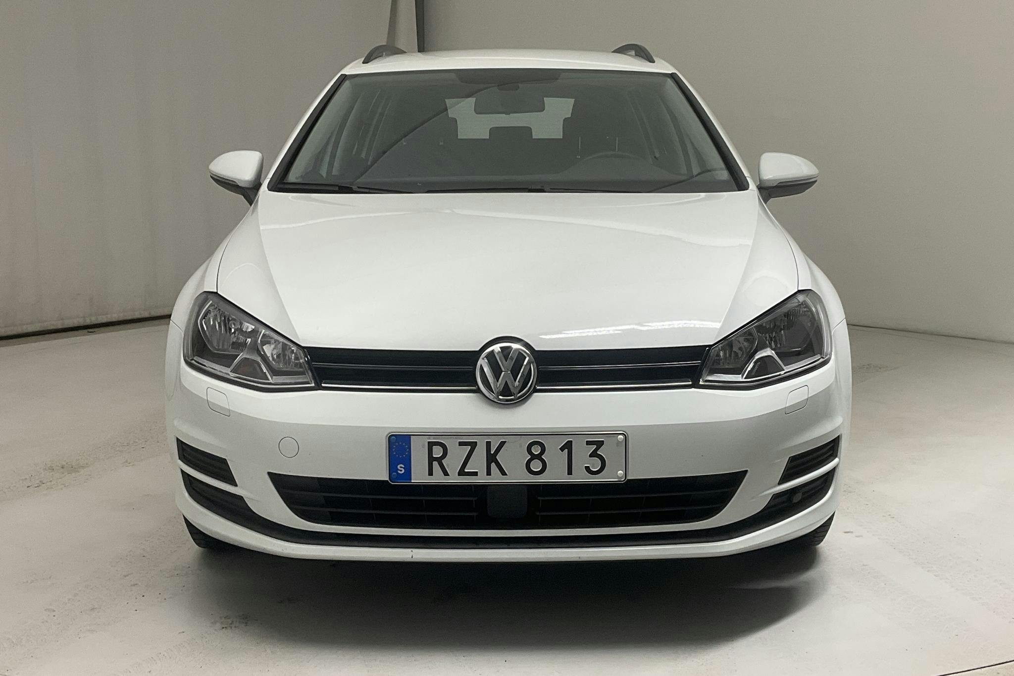 VW Golf VII 1.4 TSI Multifuel Sportscombi (125hk) - 3 583 mil - Manuell - vit - 2017