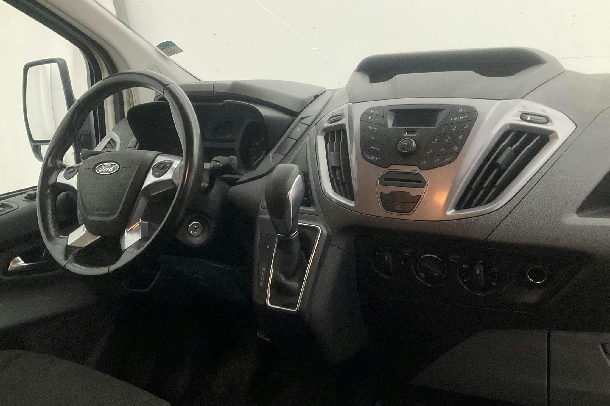 Ford Transit Custom 270 (130hk) - 134 240 km - Automatic - white - 2018