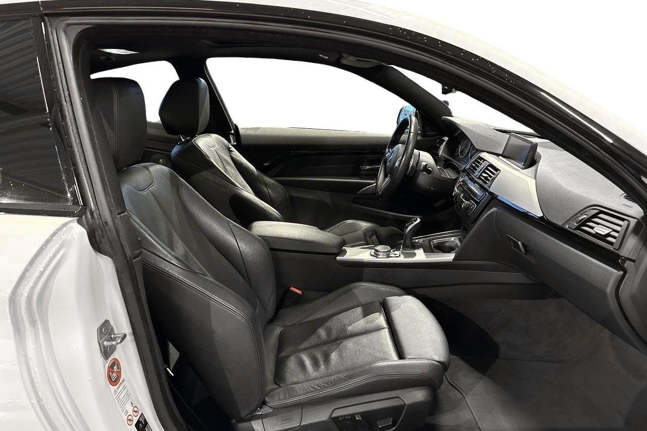 BMW 435d xDrive Coupé, F32 (313hk) - 6 416 mil - Automat - vit - 2015
