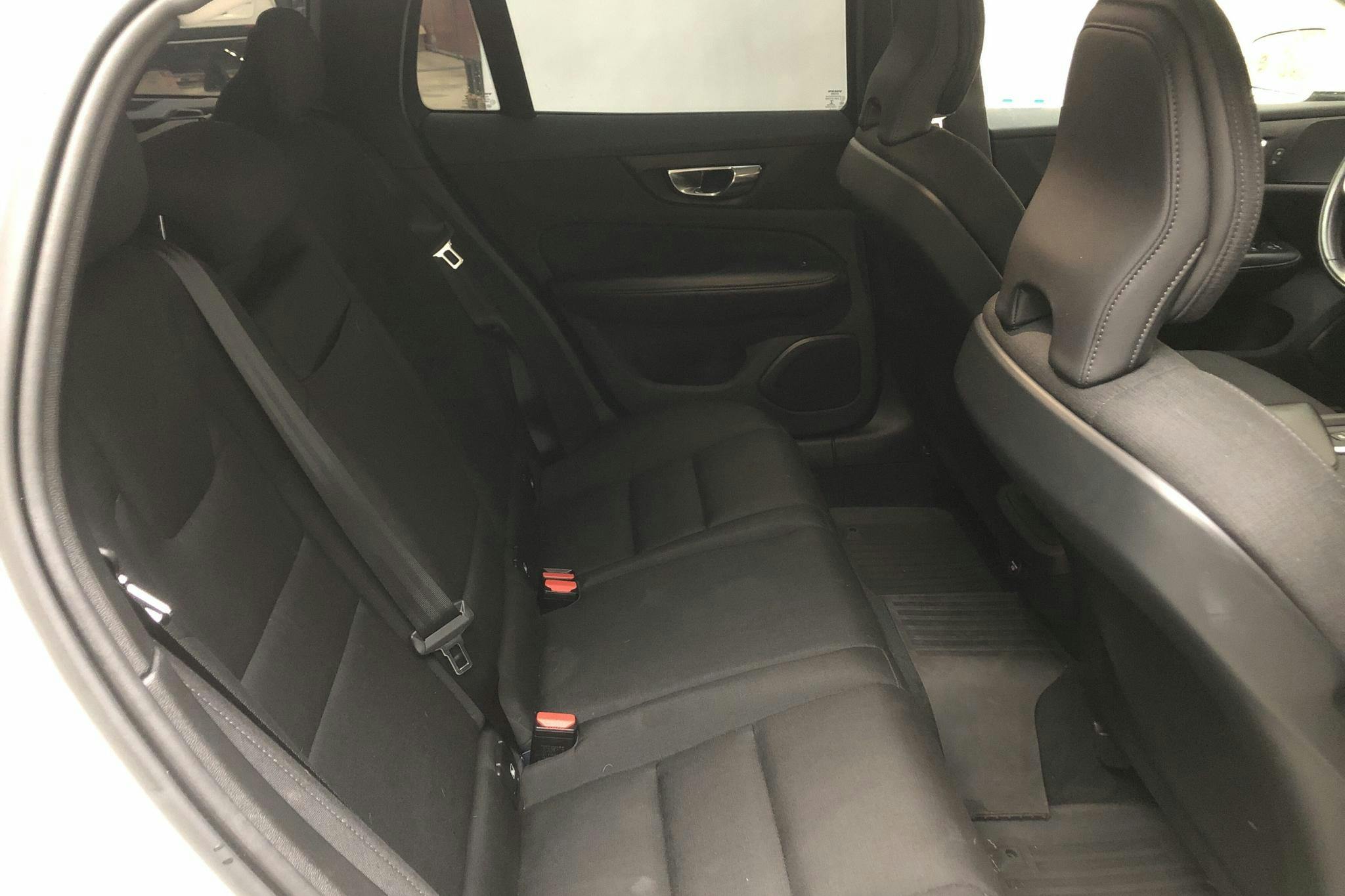 Volvo V60 D3 AWD (150hk) - 153 900 km - Automatic - white - 2020